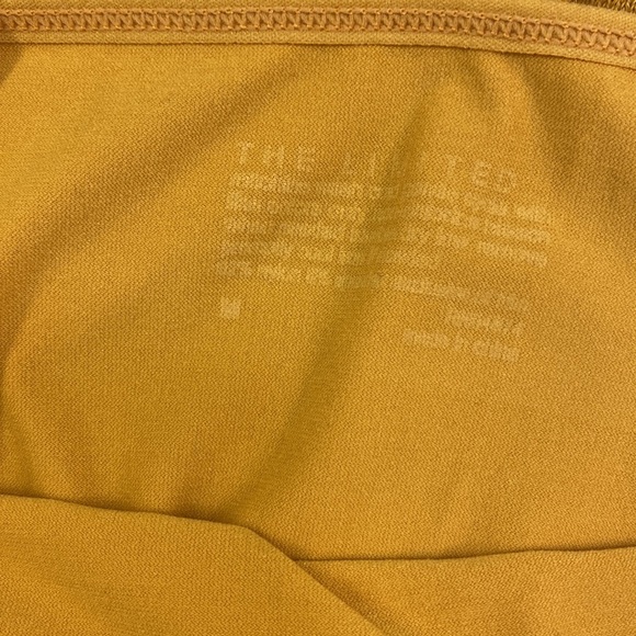 The Limited Medium Two piece sweater & cami set - Picture 10 of 10